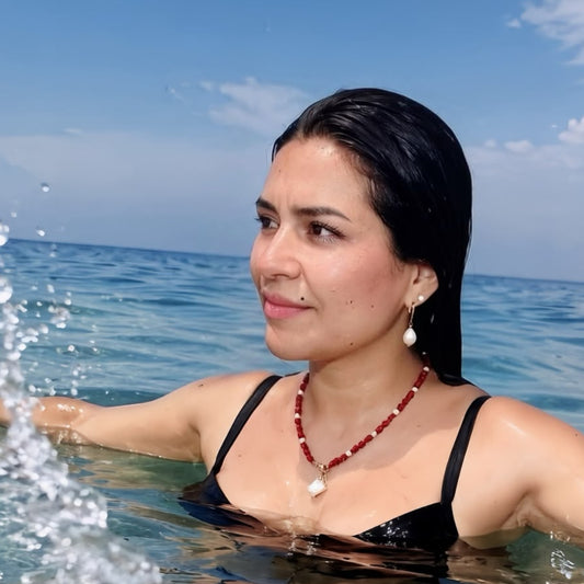 Donna Collana Coralia con perle Barocche pietre naturali